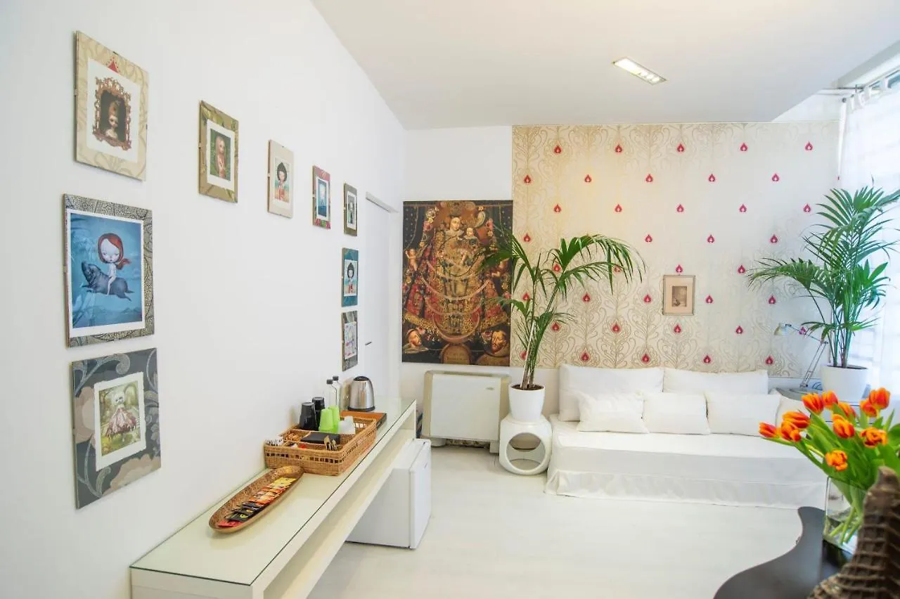 Bed & Breakfast My Place Suite Apartment - Milano Navigli