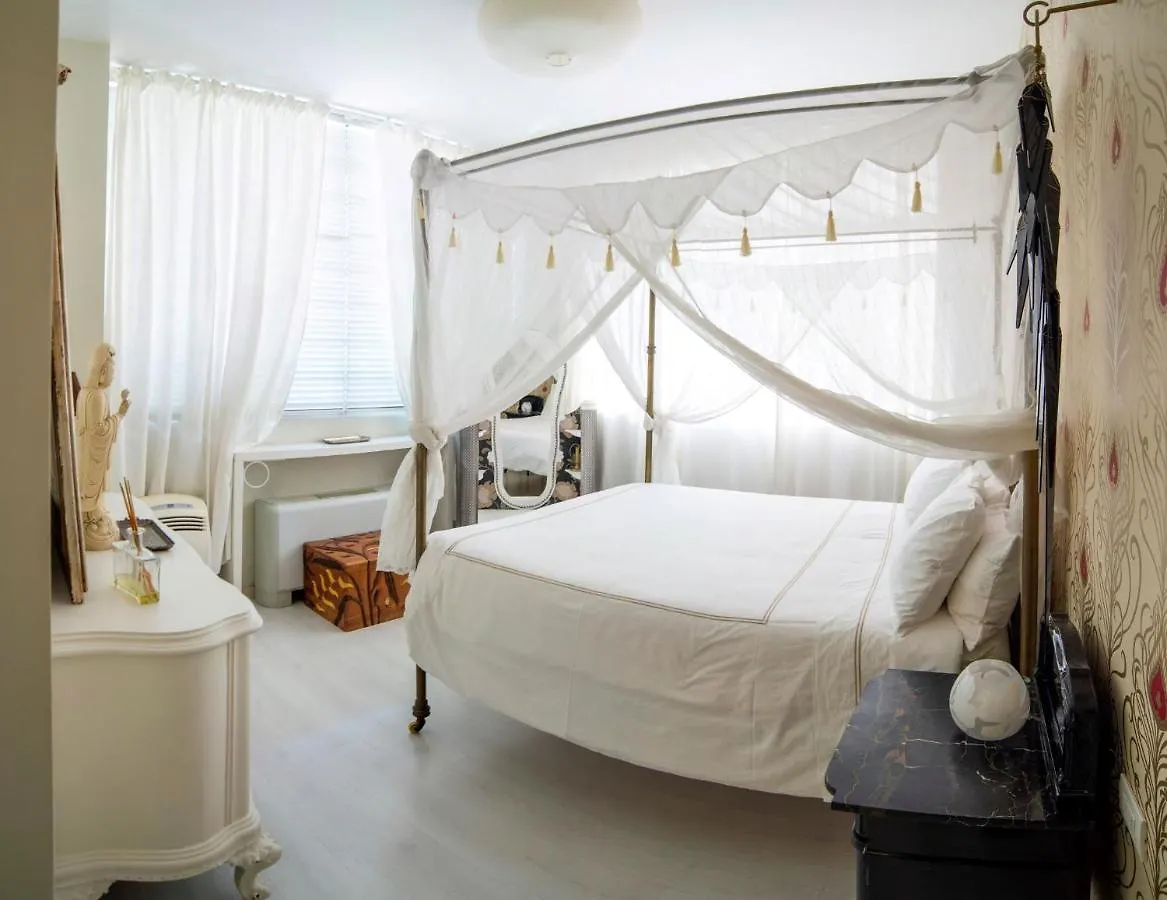 My Place Suite Apartment - Milano Navigli Milan