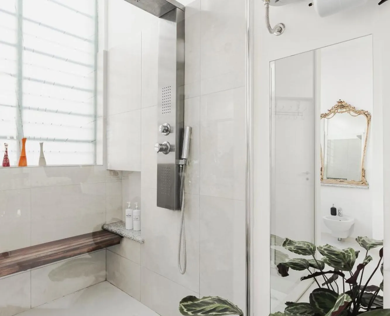 My Place Suite Apartment - Milano Navigli Bed & Breakfast