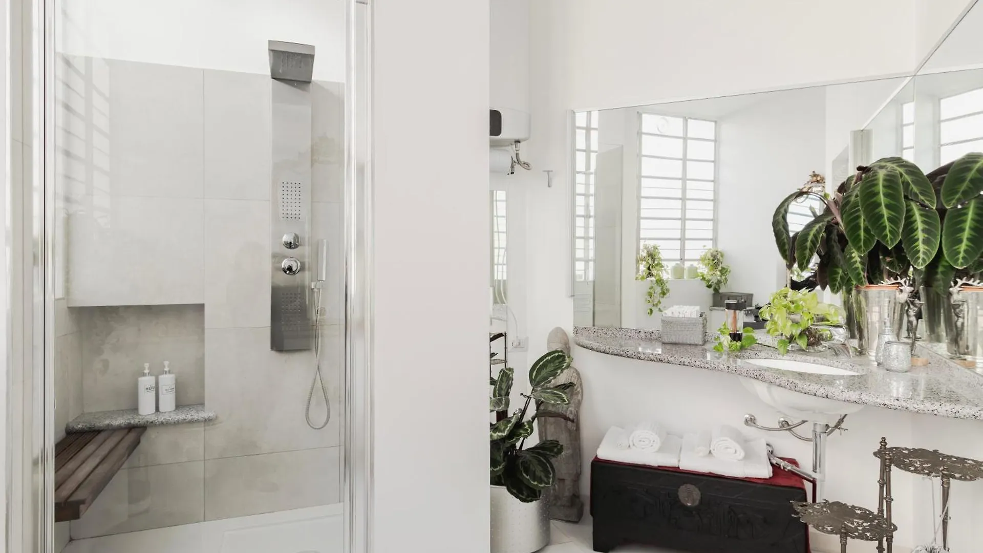 My Place Suite Apartment - Milano Navigli Italy